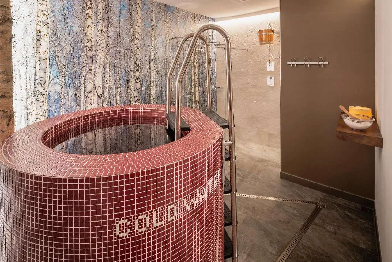 Hotel Columbia & Spa Cortina d'Ampezzo 3*,