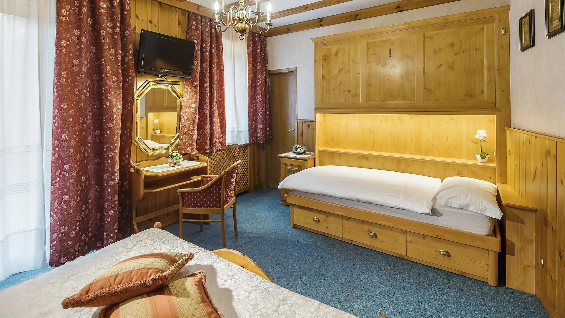 Hotel Columbia & Spa Cortina d'Ampezzo 3*,  Italy