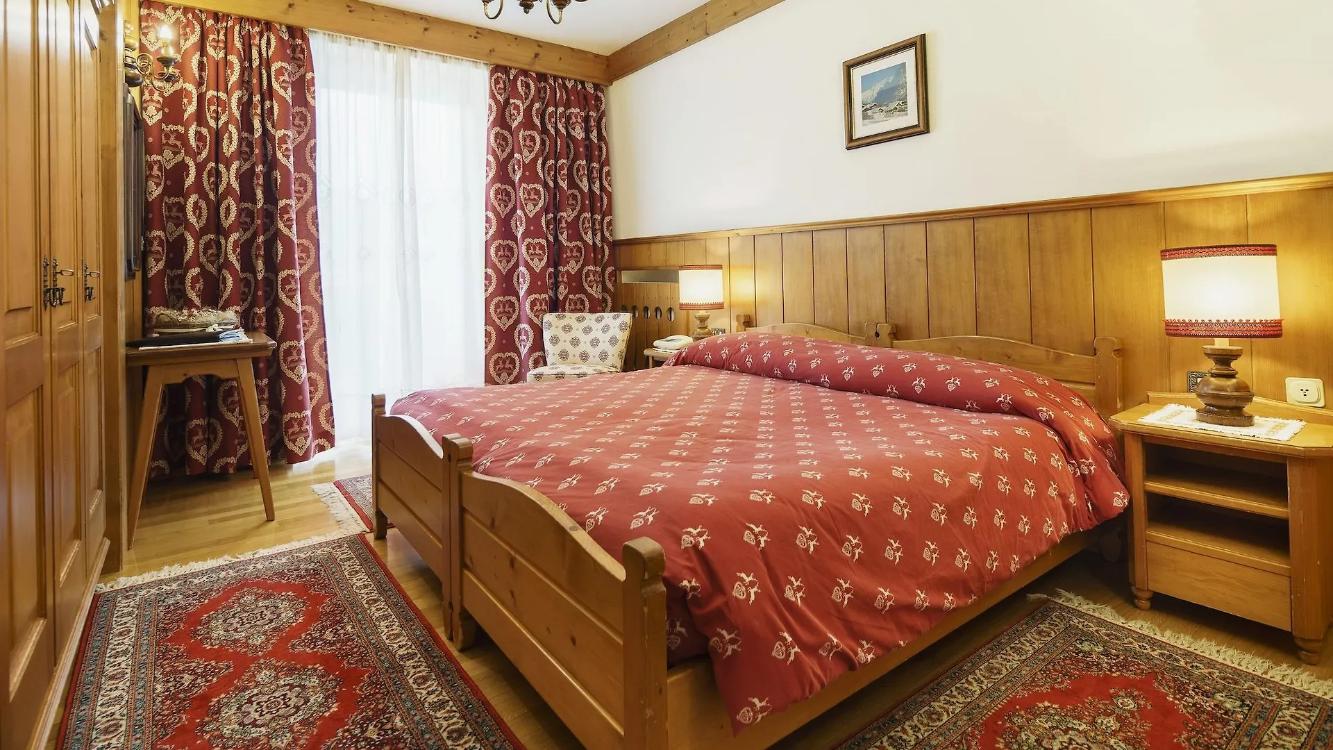 Hotel Columbia & Spa Cortina d'Ampezzo 3*,