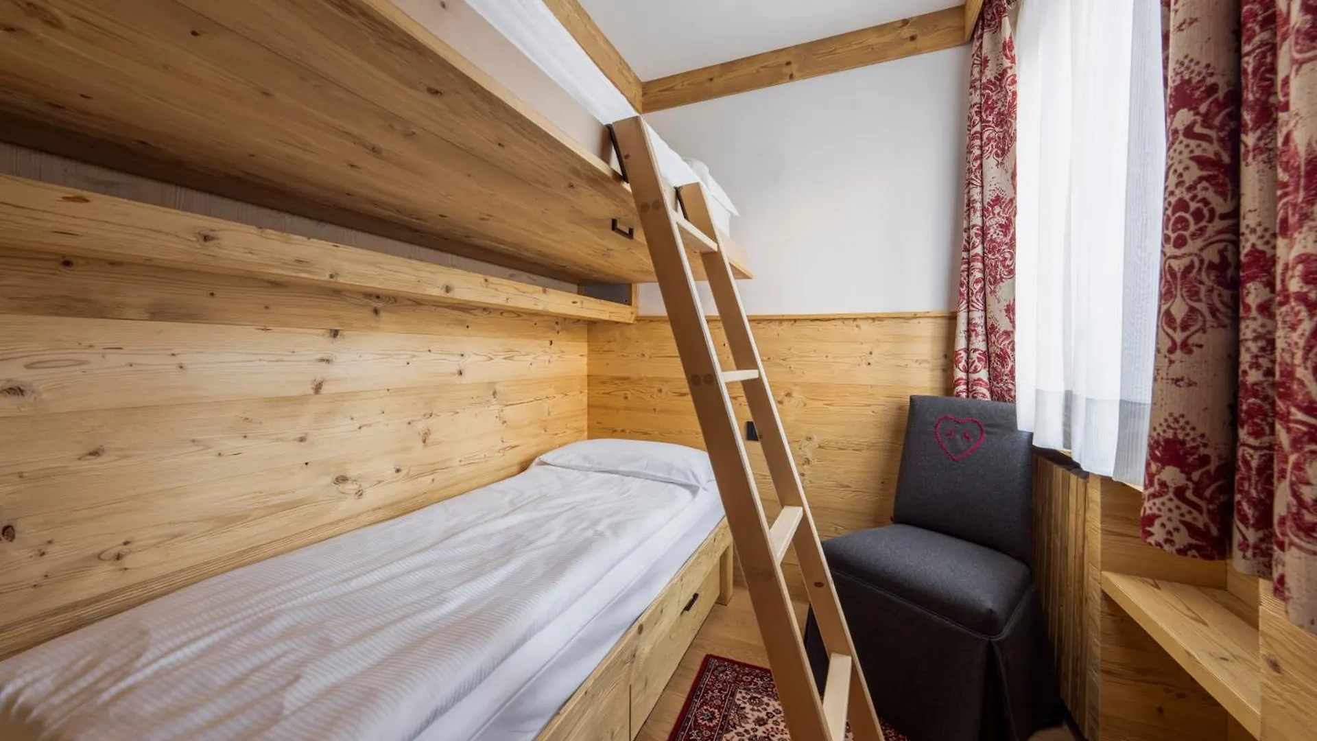 Hotel Columbia & Spa Cortina dʼAmpezzo