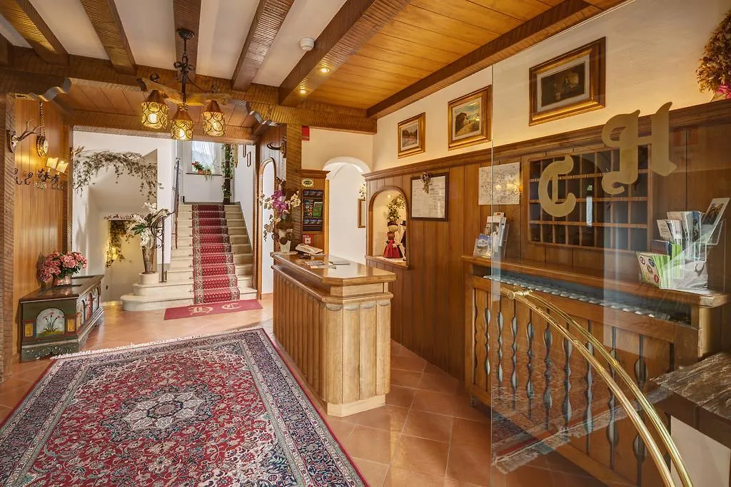 Hotel Columbia & Spa Cortina d'Ampezzo 3*,  Italy
