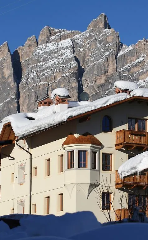 Hotel Columbia & Spa Cortina d'Ampezzo 3*,  Italy